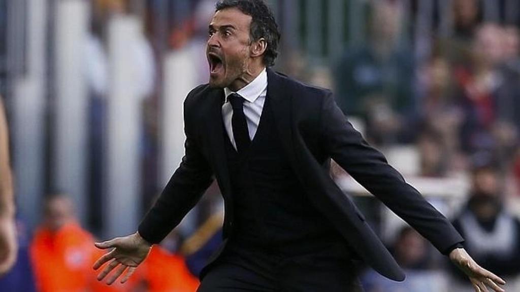 Luis Enrique, durante un partido con el Barcelona.