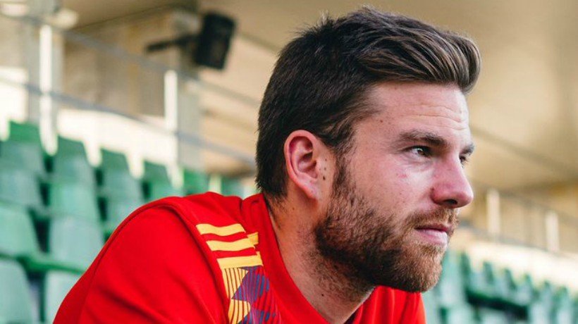 Illarramendi, con la nueva camiseta de la Selección. Foto: Twitter (@illarra4)