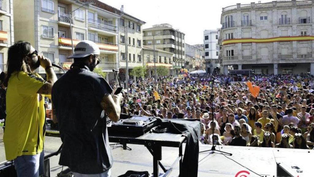 chupinazo fiestas 2017 guijuelo (56)