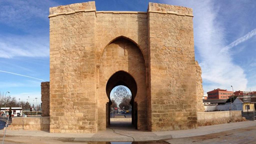 FOTO: Puerta de Toledo, en Ciudad Real.