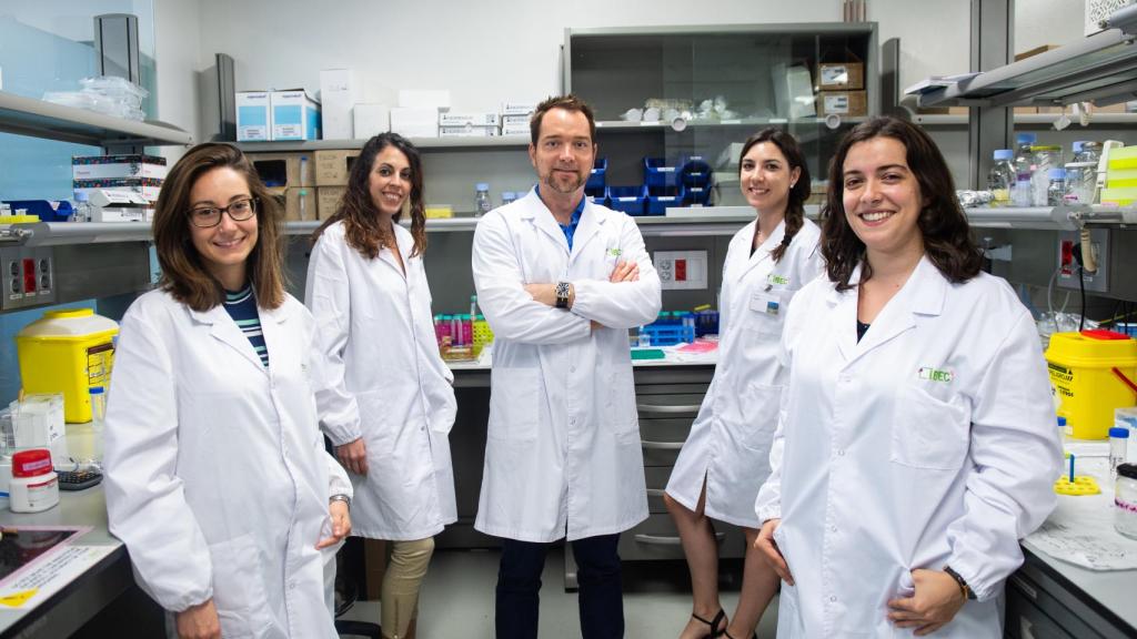 Samuel Sánchez y su equipo.