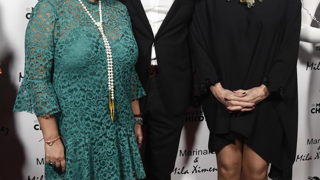 Terelu, Gustavo Marinaro y Mila en la presentación de las joyas.