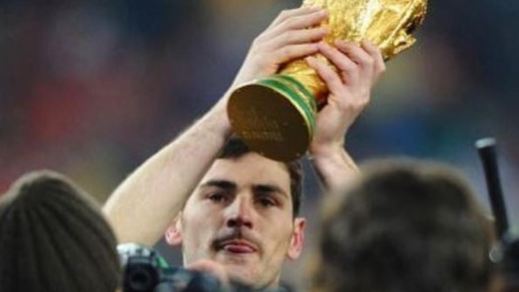 Iker Casillas también se ha puesto nostálgico en sus redes.
