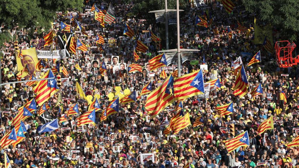 Visión cenital de la manifestación  de Barcelona por los presos