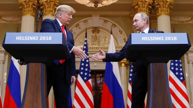 Donald Trump y Vladímir Putin durante la rueda de prensa este lunes en Helsinki.