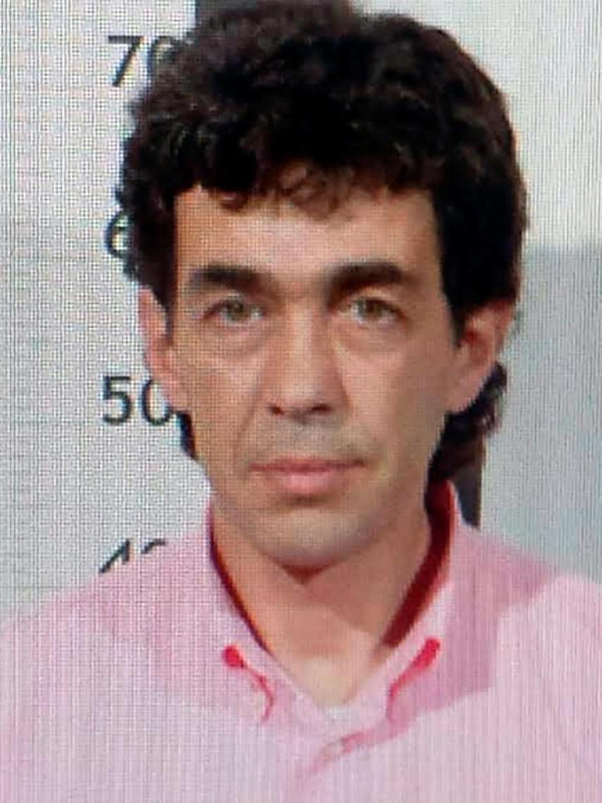 Fotografía de Luciano en su ficha policial