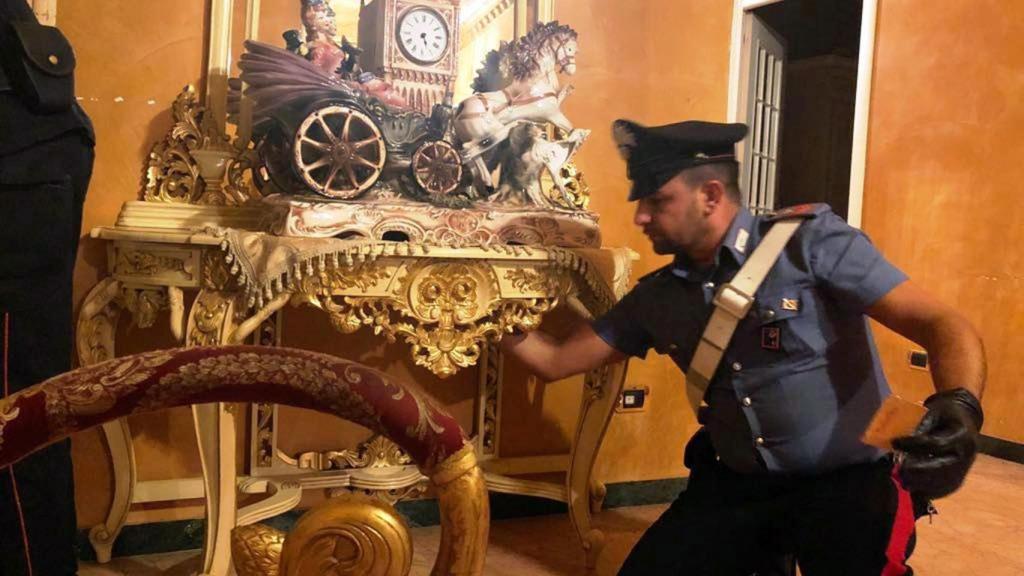 Las mansiones de los Casamonia delatan el alto nivel de vida de sus miembros.