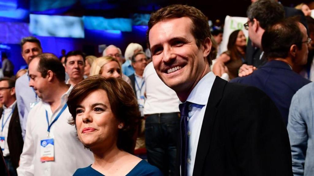 La 1, que ni ofreció la victoria de Sánchez, emite de forma íntegra el congreso del PP