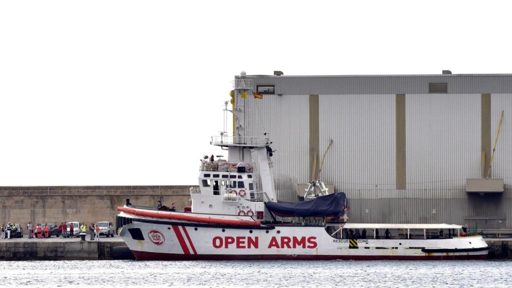 El 'Open Arms', atracado en el puerto de Palma.