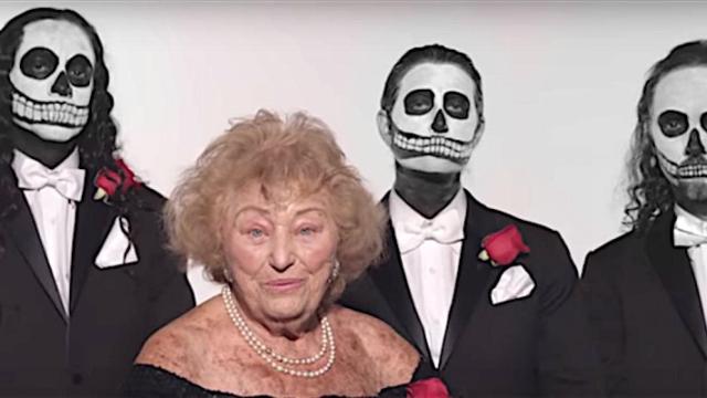 Inge Ginsberg con su banda