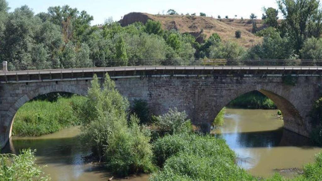 FOTO: Puente Árabe sobre el Henares, en Guadalajara