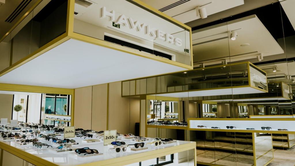 Tienda física Hawkers