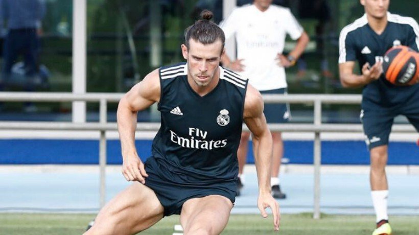 Bale entrena con el Real Madrid