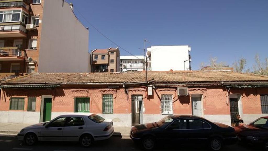 Fachada principal del edificio en nuestros días.  AGFITEL