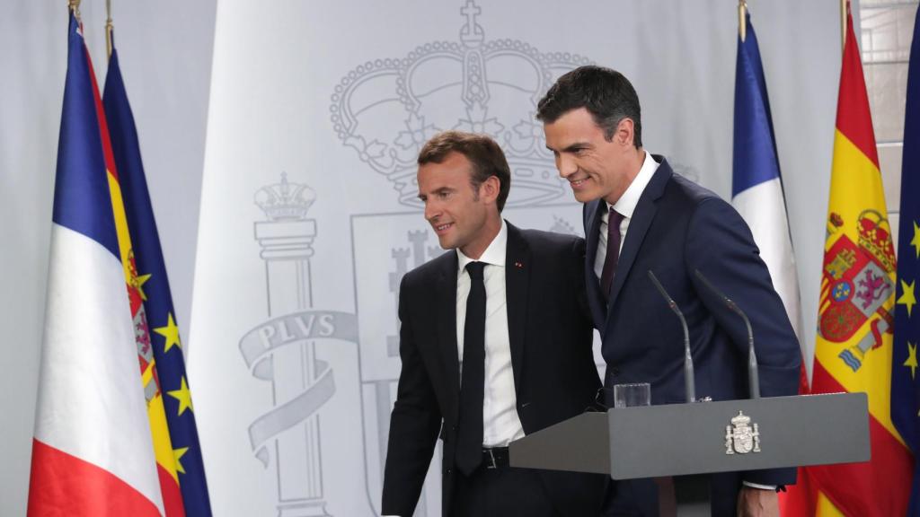 Emmanuel Macron y Pedro Sánchez, este jueves.