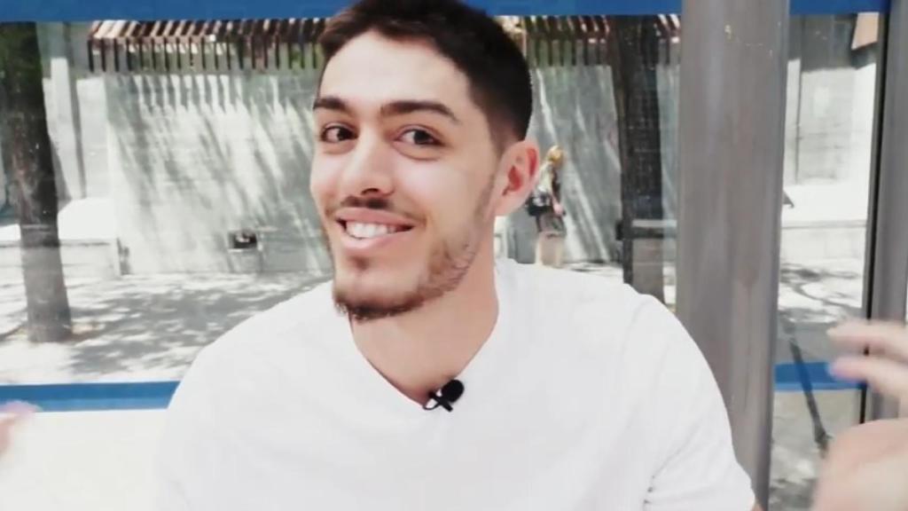 Edgar Vicedo, en el nuevo anuncio del Estudiantes