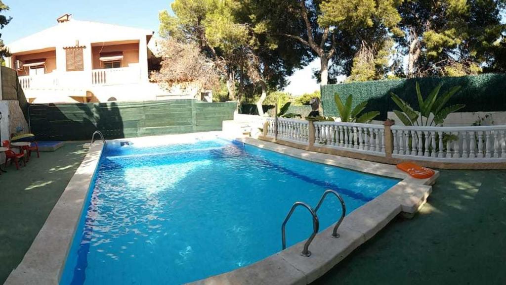 La piscina del Cupido ahora es parte del camping