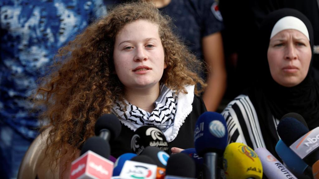 Ahed Tamimi, en rueda de prensa.