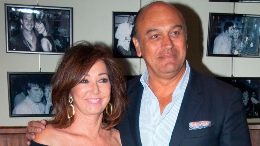 Ana Rosa Quintana y Juan Muñoz.