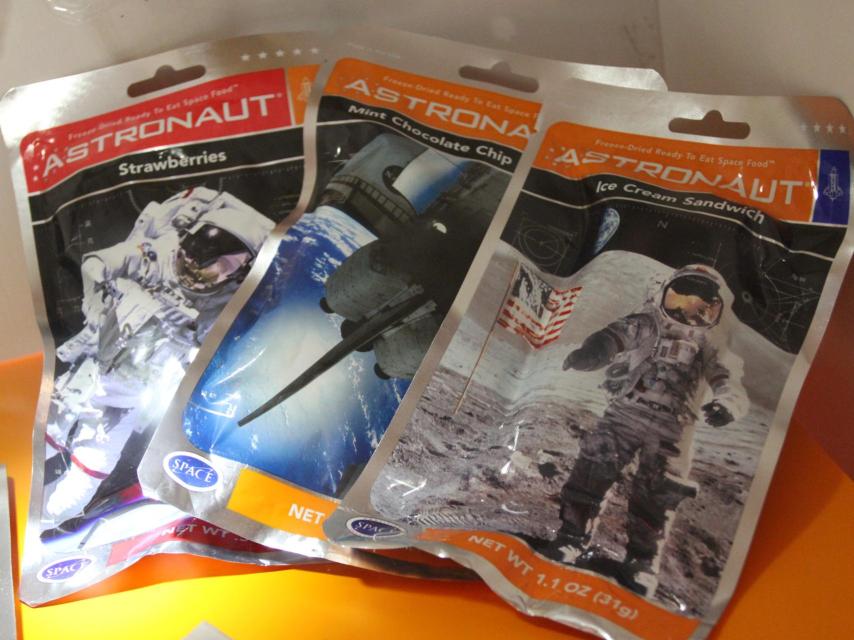 Comida espacial envasada