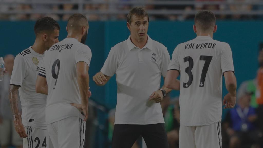 Julen Lopetegui, dando órdenes a sus jugadores