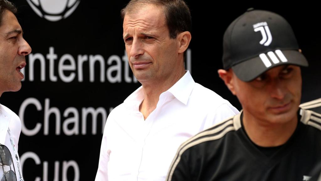 Allegri durante un partido con la Juventus