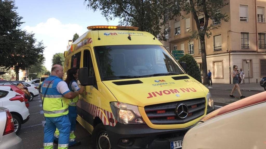 Una uvi móvil, en la calle Embajadores de Madrid.