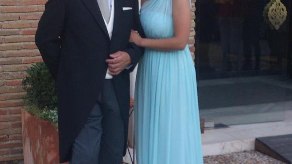 Francisco junto a una de sus hijas.