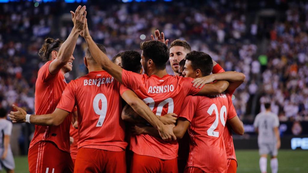Los jugadores del Real Madrid, celebrando un gol