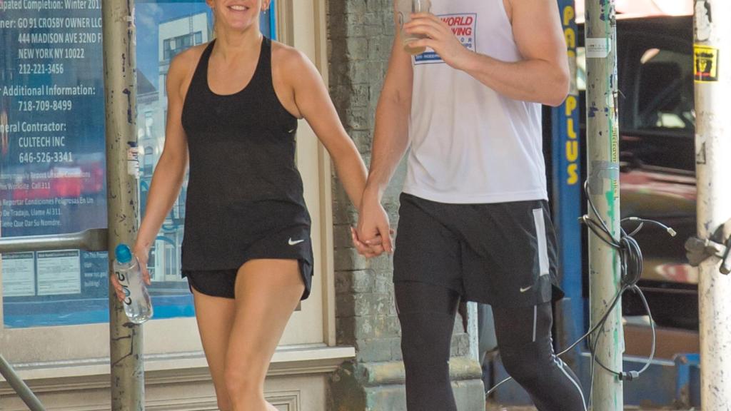 Ellie Goulding y Caspar Jopling paseando por las calles de Nueva York.