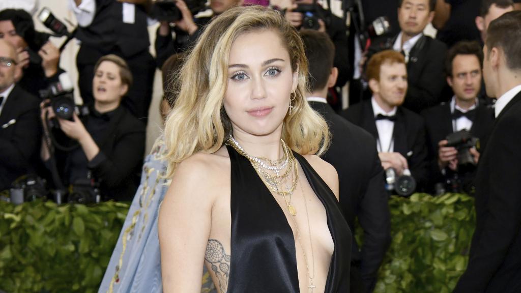 Miley Cyrus en la gala del MET este año.