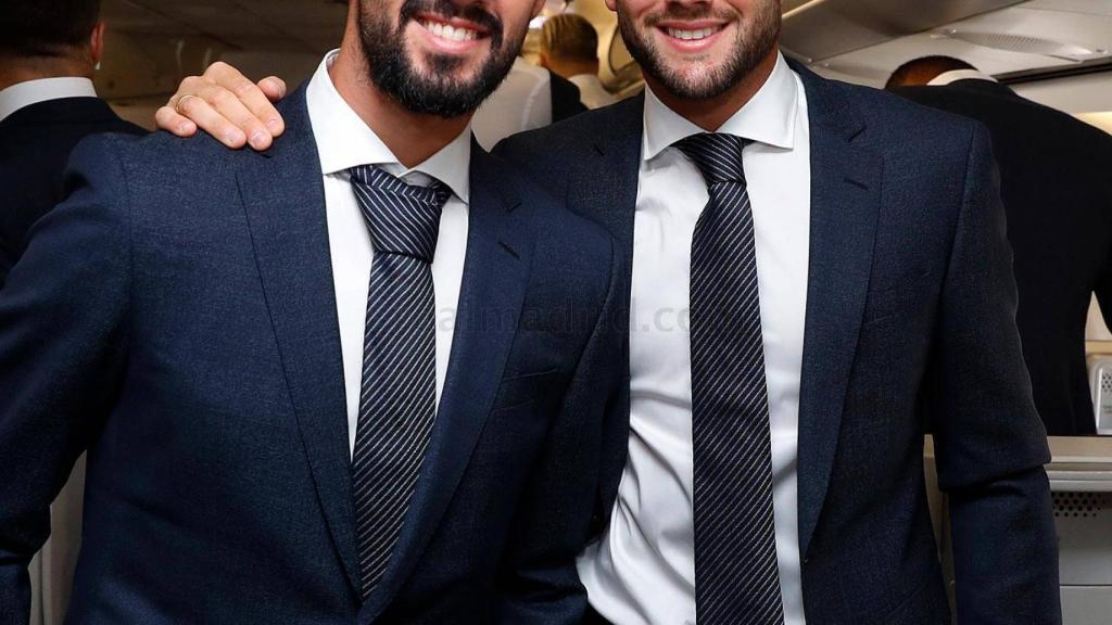 Isco y Nacho camino a Tallin