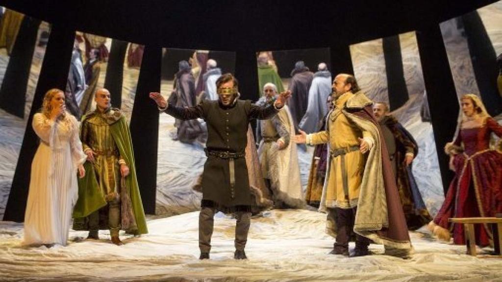 Image: Sigue oliendo a podrido en Dinamarca