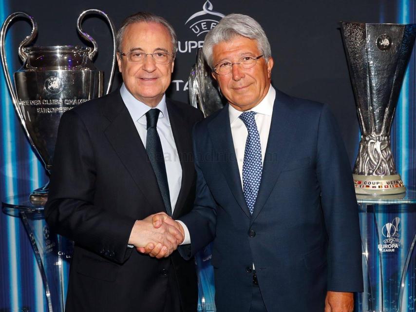 Florentino y Cerezo durante la cena oficial de la Supercopa de Europa