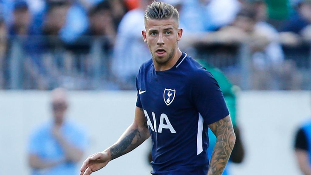 Alderweireld durante un partido de la ICC. Foto: tottenhamhotspur.com