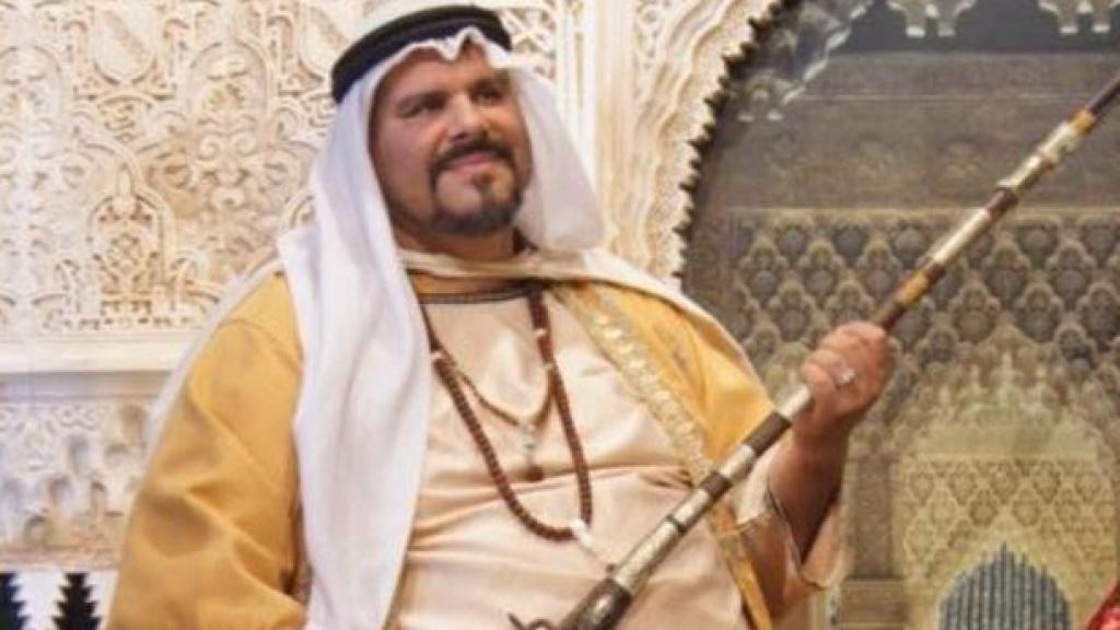 Lama Losel, en una de las reuniones de su secta.