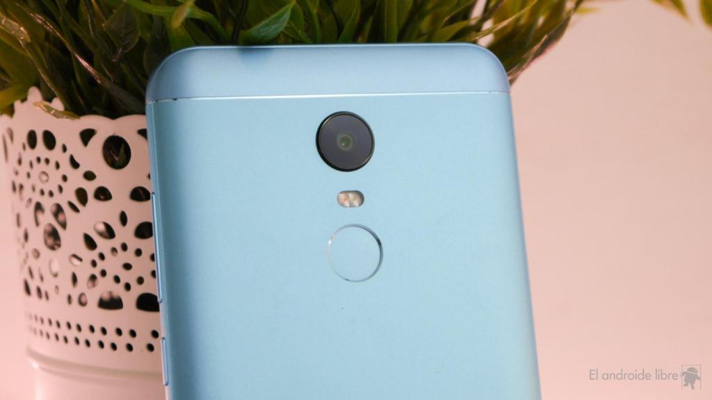 Los mejores móviles por menos de 100 euros (agosto 2018)