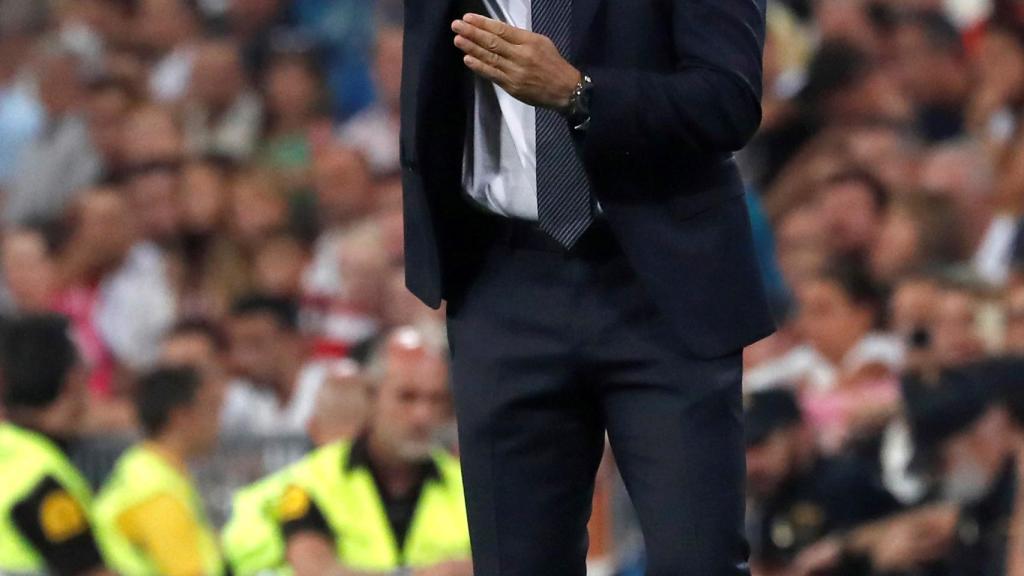 Lopetegui dando instrucciones en el encuentro entre el Real Madrid - Getafe