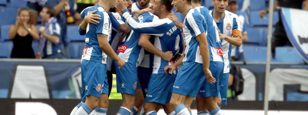 Los jugadores del RCD Espanyol, celebrando un gol
