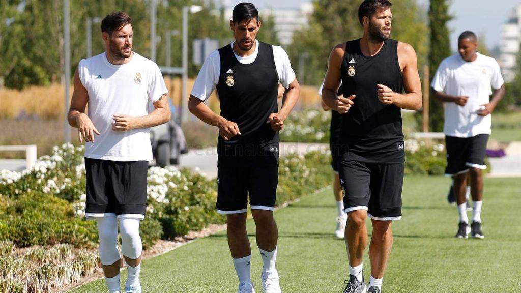 Los jugadores preparando la pretemporada