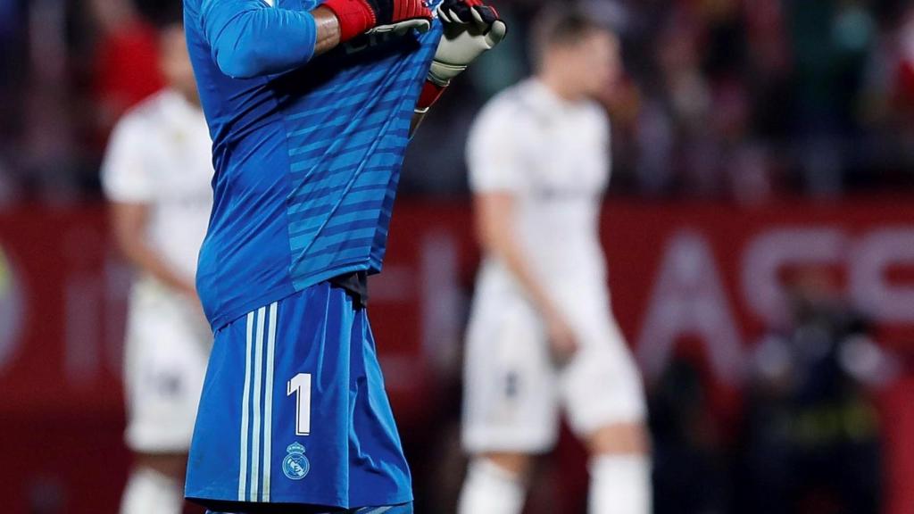 Keylor Navas celebra una acción con el Real Madrid