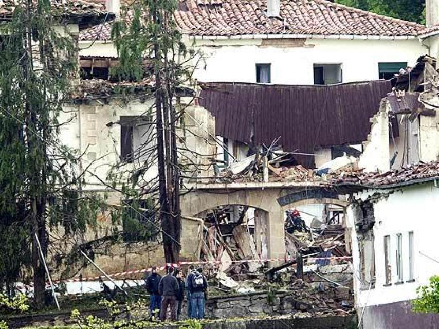 Atentado contra la casa cuartel de Legutiano.