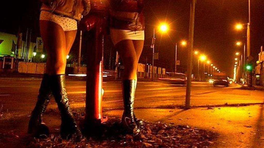 Prostitutas en la calle.