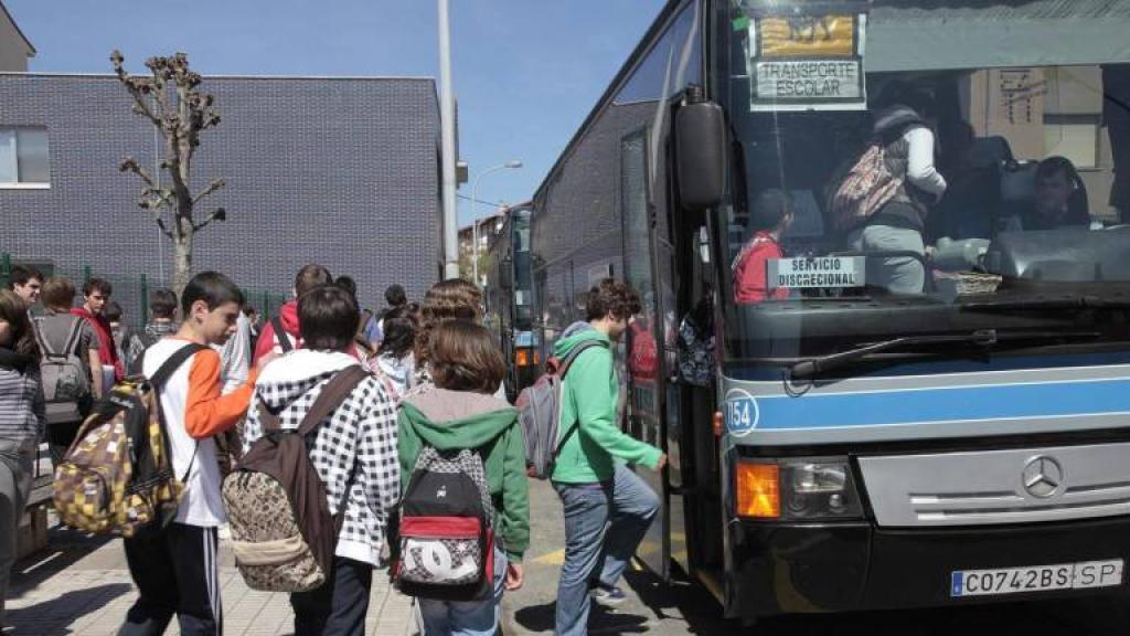 Las ayudas para el transporte de la mayoría de las comunidades autónomas no se aplican a alumnos de infantil.