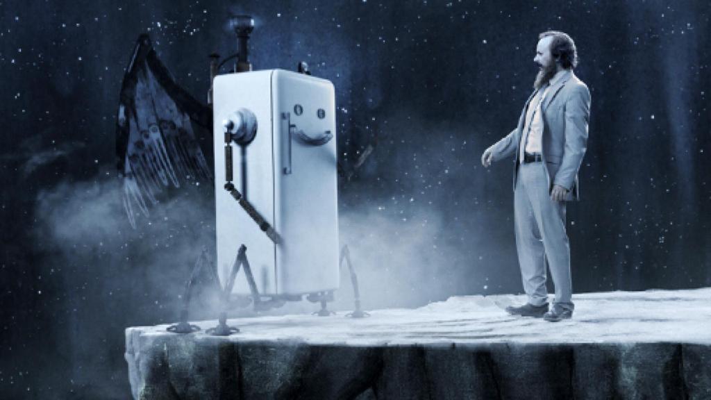 Image: Zoe Berriatúa: Vivo con un pie en la realidad y otro en la fantasía