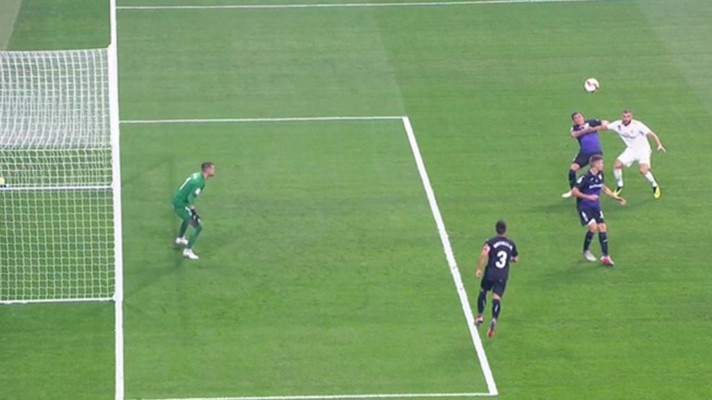 Gol de Benzema concedido por el VAR