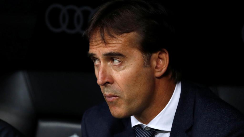 Julen Lopetegui, en el banquillo del Santiago Bernabéu