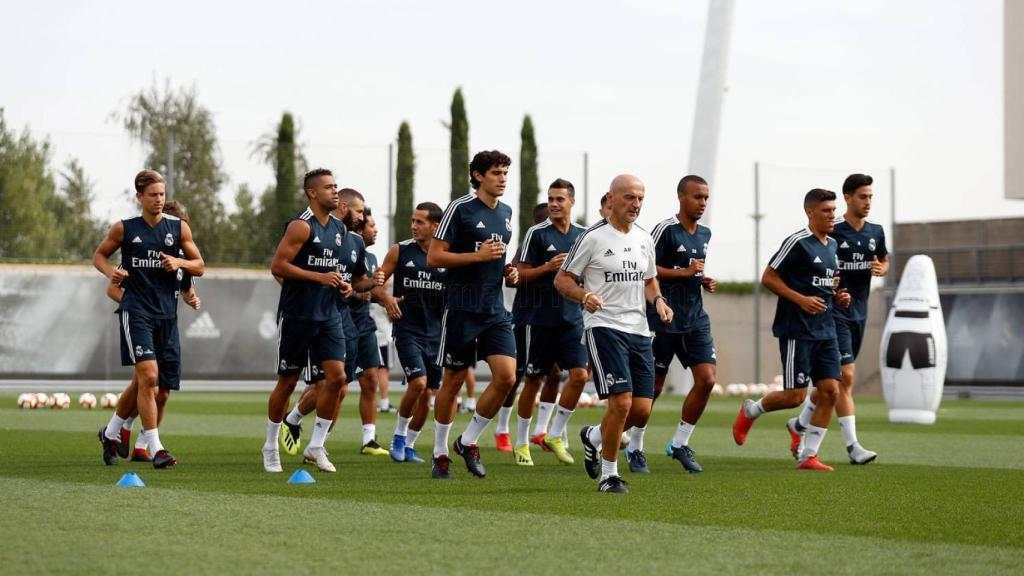 Los jugadores en el entrenamiento