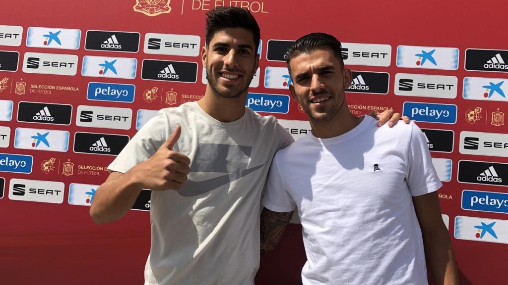 Ceballos y Asensio llegan a la concentración de la Selección. Foto: Twitter (@sefutbol)