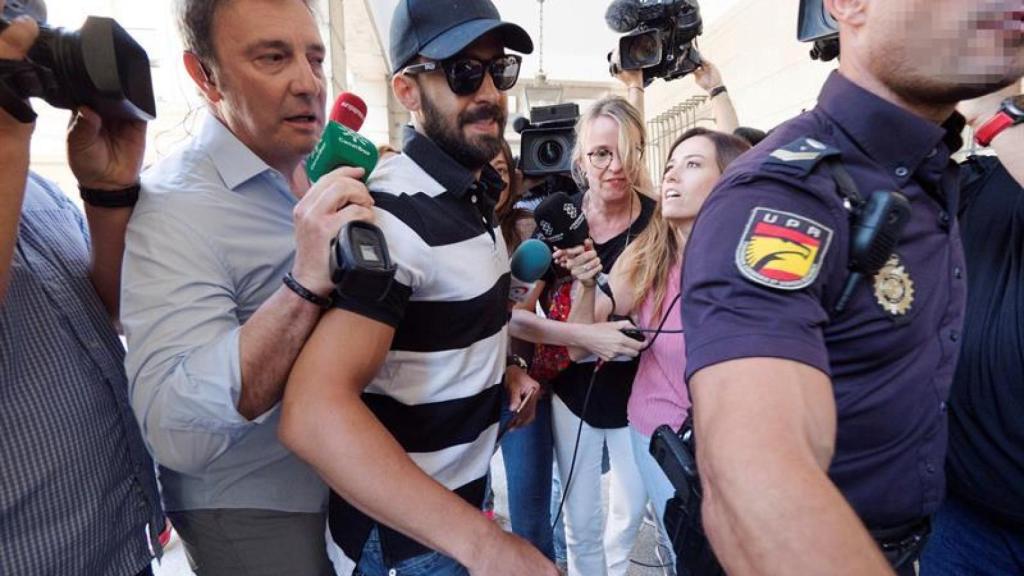 Antonio Manuel Guerrero, a la salida de los juzgados.